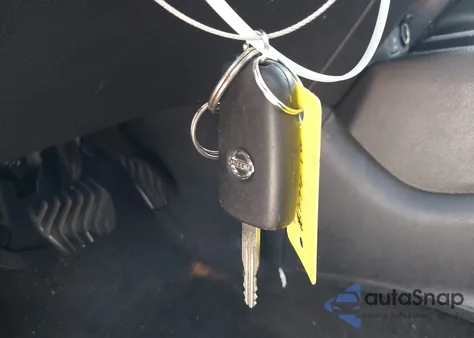 2015 Nissan Rogue S z USA, uszkodzony, nr VIN KNMAT2MT5FP557062